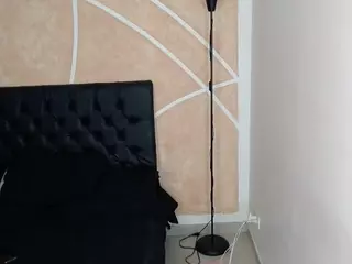 mariianacute's Live Sex Cam Show