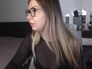 ErikaMonero's Live Sex Cam Show