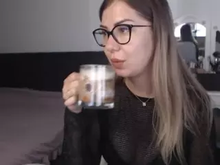 ErikaMonero's Live Sex Cam Show