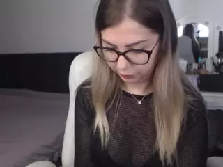 ErikaMonero's Live Sex Cam Show