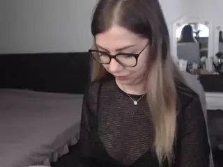 ErikaMonero's Live Sex Cam Show