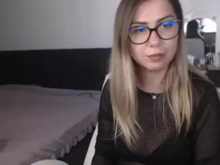ErikaMonero's Live Sex Cam Show