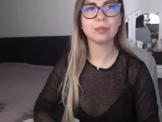 ErikaMonero's Live Sex Cam Show