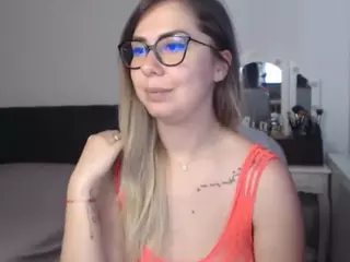 ErikaMonero's Live Sex Cam Show
