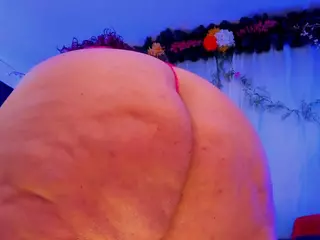 🍑 Hanna Miills 🍑's Live Sex Cam Show
