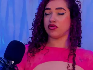 🍑 Hanna Miills 🍑's Live Sex Cam Show