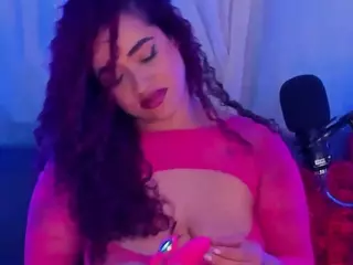 🍑 Hanna Miills 🍑's Live Sex Cam Show