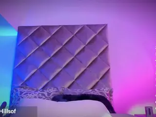 Malaia Hills's Live Sex Cam Show