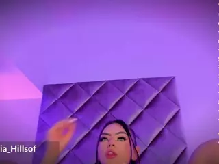 Malaia Hills's Live Sex Cam Show