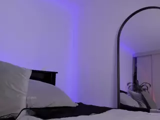 Cloe Deckers's Live Sex Cam Show