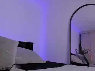 Cloe Deckers's Live Sex Cam Show