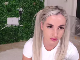 prettyelisabeth's Live Sex Cam Show