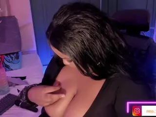 Elsie Morris's Live Sex Cam Show