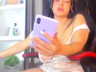 amelie_jhonson's Live Sex Cam Show