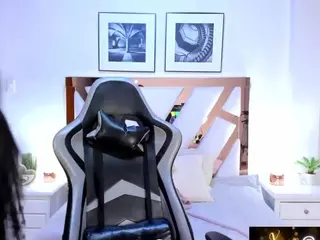 Alejandra's Live Sex Cam Show