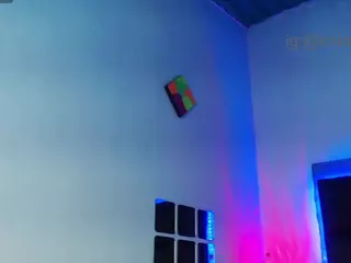khloesmalls's Live Sex Cam Show