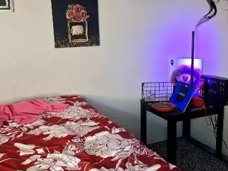 Red Rose La Cubana's Live Sex Cam Show