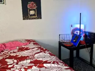 Red Rose La Cubana's Live Sex Cam Show