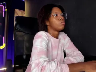 connywells's Live Sex Cam Show