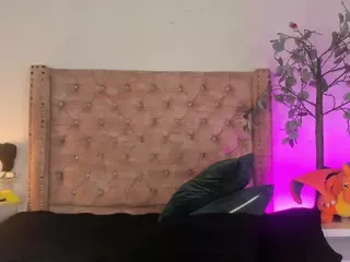 valerydanna's Live Sex Cam Show