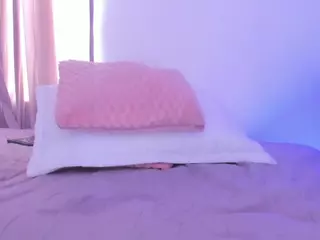 Hanna Cupper's Live Sex Cam Show