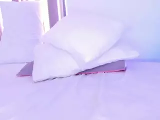 Hanna Cupper's Live Sex Cam Show