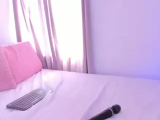 Hanna Cupper's Live Sex Cam Show