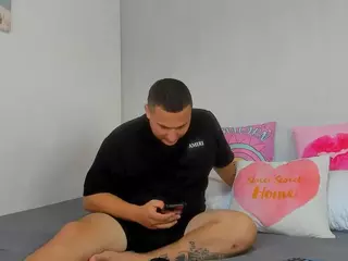 mariand_'s Live Sex Cam Show