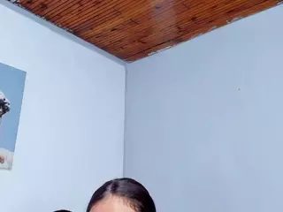 mariand_'s Live Sex Cam Show