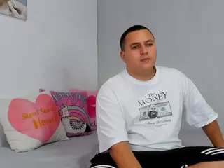 mariand_'s Live Sex Cam Show