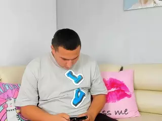 mariand_'s Live Sex Cam Show