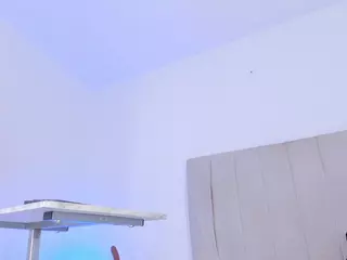 Camila Adams's Live Sex Cam Show