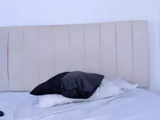Camila Adams's Live Sex Cam Show