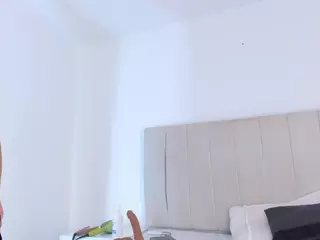 Camila Adams's Live Sex Cam Show