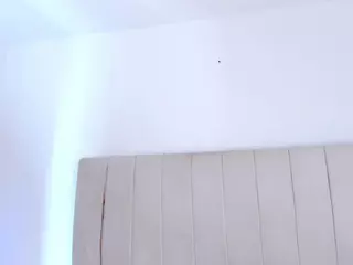 Camila Adams's Live Sex Cam Show