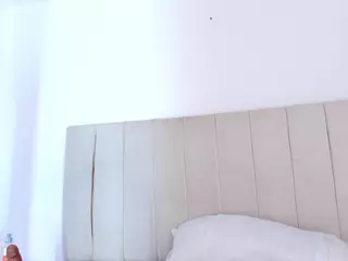 Camila Adams's Live Sex Cam Show