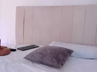 Camila Adams's Live Sex Cam Show