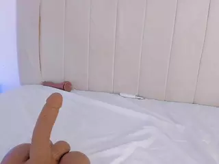 Camila Adams's Live Sex Cam Show