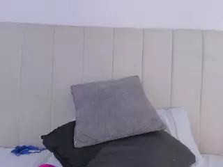 Camila Adams's Live Sex Cam Show