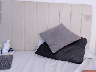 Camila Adams's Live Sex Cam Show