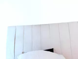 Camila Adams's Live Sex Cam Show