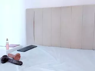 Camila Adams's Live Sex Cam Show
