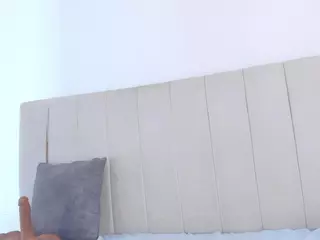 Camila Adams's Live Sex Cam Show