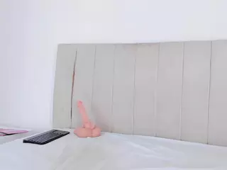 Camila Adams's Live Sex Cam Show