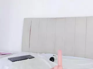 Camila Adams's Live Sex Cam Show