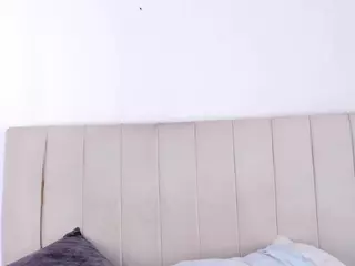 Camila Adams's Live Sex Cam Show