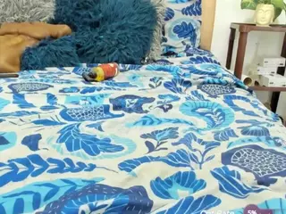 ALISHA IN WHORELAND's Live Sex Cam Show