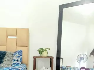 ALISHA IN WHORELAND's Live Sex Cam Show
