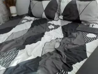 Dyanne18's Live Sex Cam Show