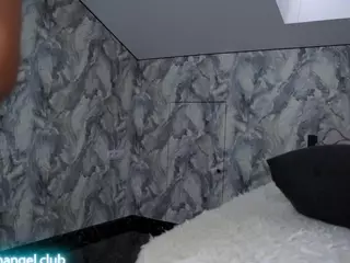 PeachAnna's Live Sex Cam Show